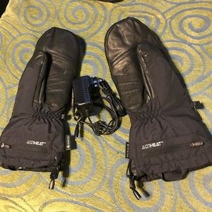 Outdoor Research Lucent Heated Mitts
